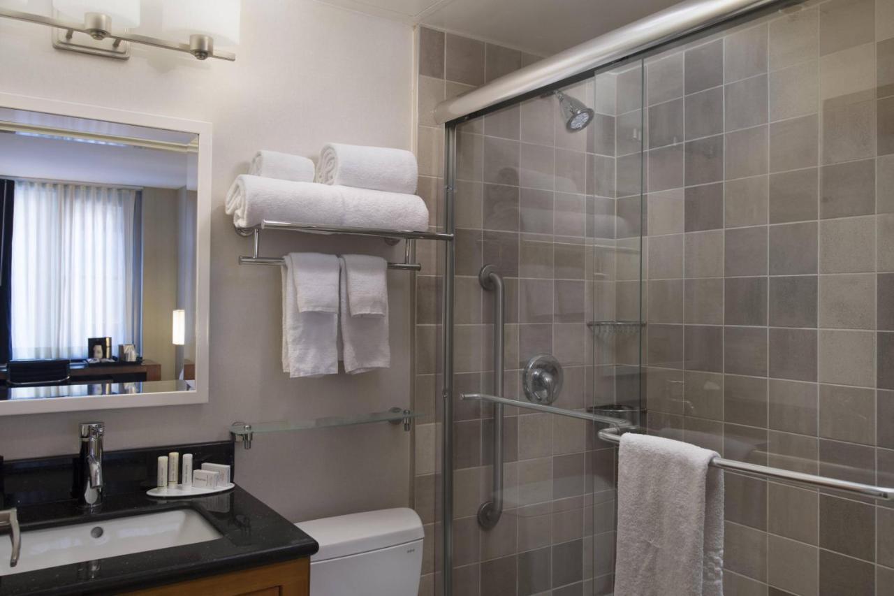 Fairfield Inn & Suites By Marriott New York Manhattan/Fifth Avenue Bagian luar foto