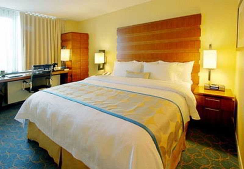 Fairfield Inn & Suites By Marriott New York Manhattan/Fifth Avenue Bagian luar foto