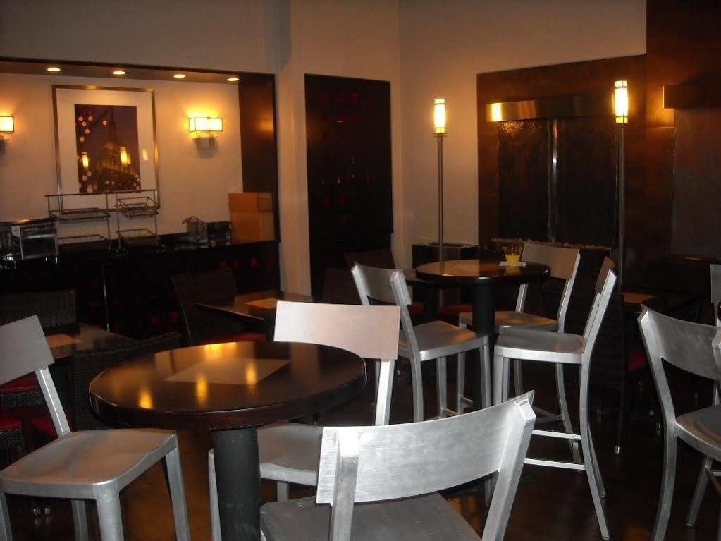 Fairfield Inn & Suites By Marriott New York Manhattan/Fifth Avenue Bagian luar foto