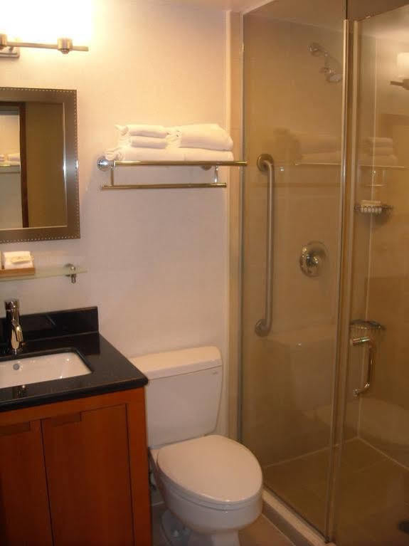 Fairfield Inn & Suites By Marriott New York Manhattan/Fifth Avenue Bagian luar foto