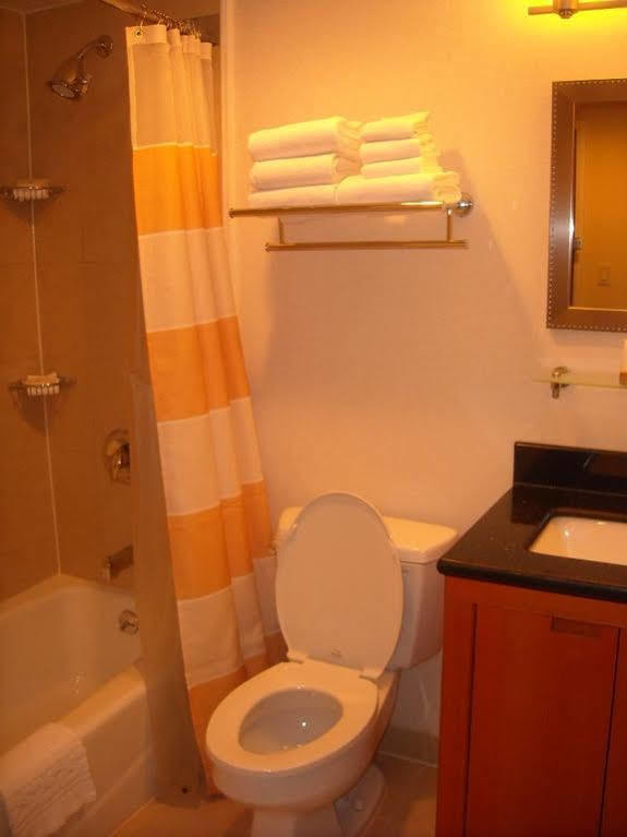 Fairfield Inn & Suites By Marriott New York Manhattan/Fifth Avenue Bagian luar foto